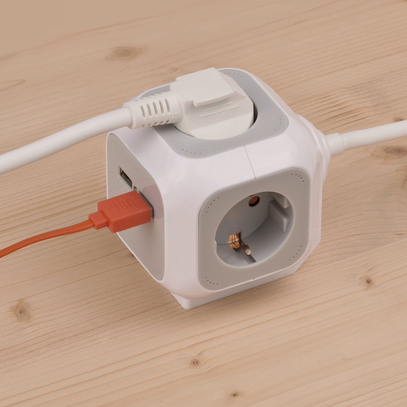 ALEA-Power USB-Charger Steckdosenwürfel 4-fach, 1,4m H05VV-F 3G1,5