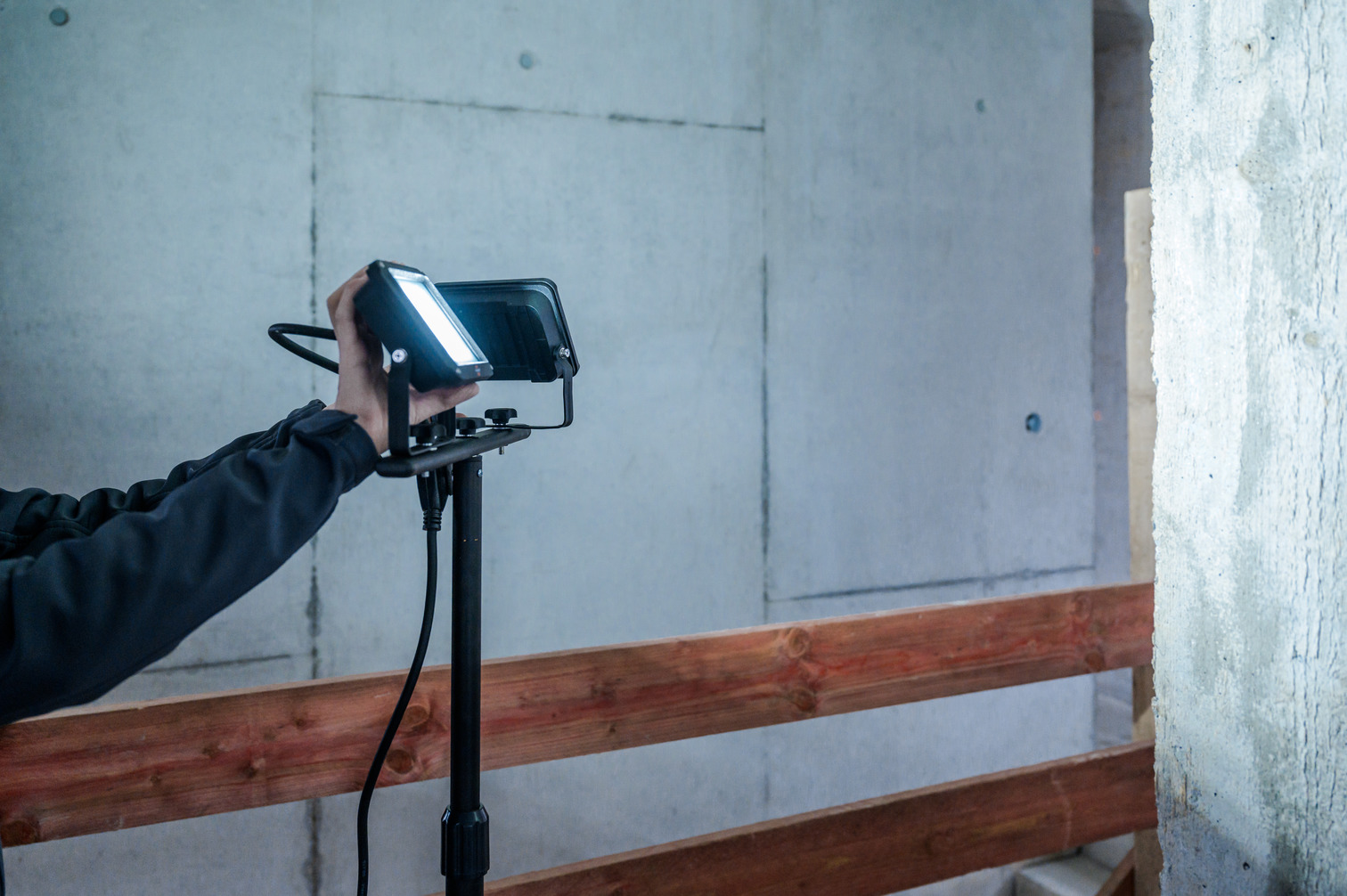 JARO tripod work light