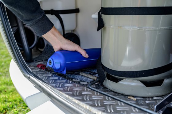 Safe-Box CEE 230V IP44, blau - Anwendungsbild