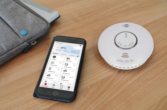 brennenstuhl&reg;Connect WiFi Rauchwarnmelder RM A 3020 - Anwendungsbild